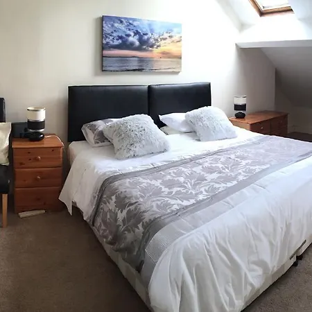 Heworth 4*